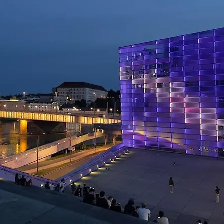 Donau Bliss Apartman *