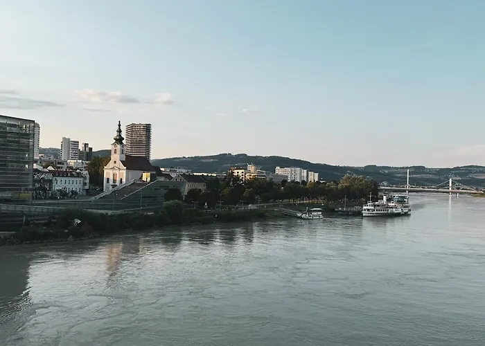 Donau Bliss Lägenhet Linz